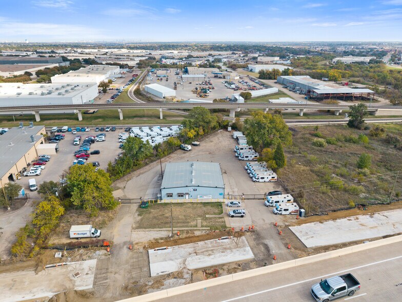 More Photos Of 2630 N Interstate 35E, Carrollton Service For Sale