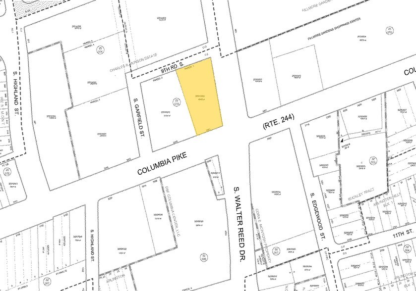 More Photos Of 2903 Columbia Pike, Arlington Movie Theatre For Lease