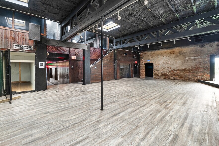 More Photos Of 1398 Front St, Slidell Restaurant For Sale