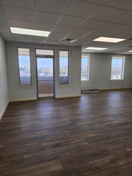 More Photos Of 503 E Palm Valley Blvd, Round Rock Medical For Lease