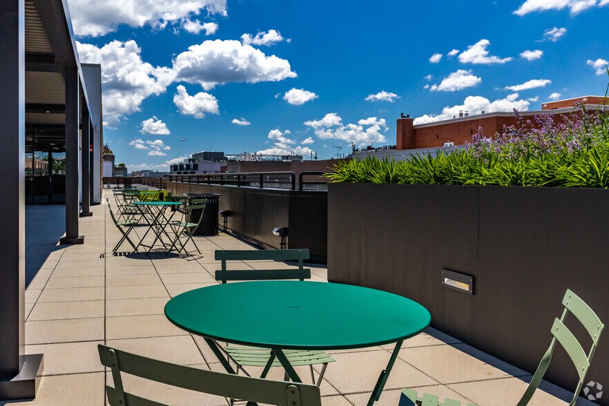 More Photos Of 1255 23rd St NW, Washington Office For Lease