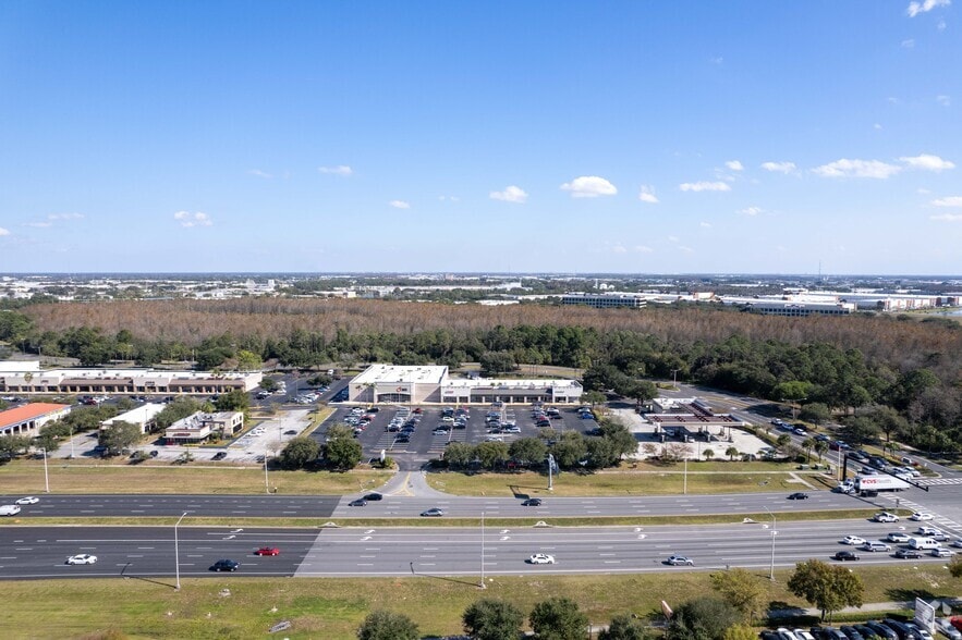 More Photos Of 8421-8481 S John Young Pky, Orlando General Retail For Lease