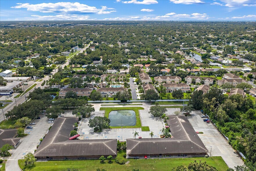 More Photos Of 4012-4020 Sawyer Rd, Sarasota Medical For Lease