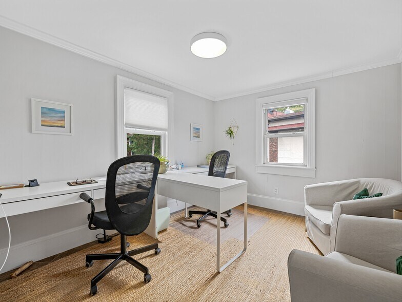 More Photos Of 339 Merrimon Ave, Asheville Office For Sale