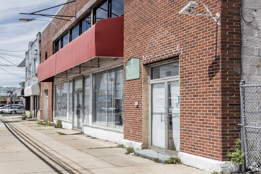 More Photos Of 1305 Saint George Ave, Roselle Storefront Retail Office For Sale