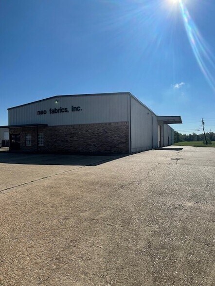 More Photos Of 1506 Corporate Dr, Shreveport Manufacturing For Lease
