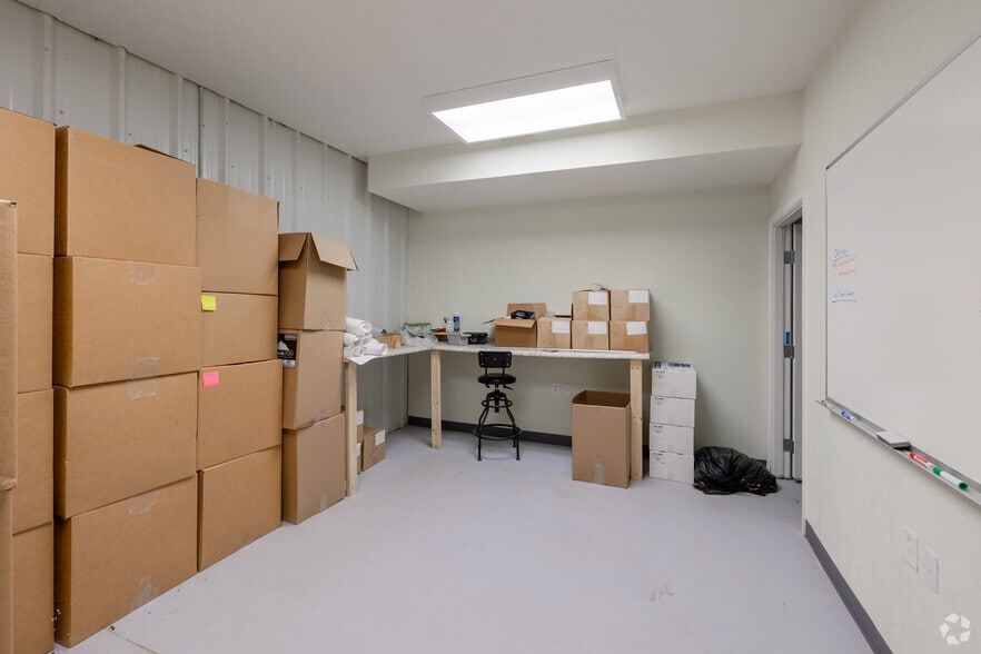 More Photos Of 5018 W Graneros Rd, Colorado City Industrial For Sale