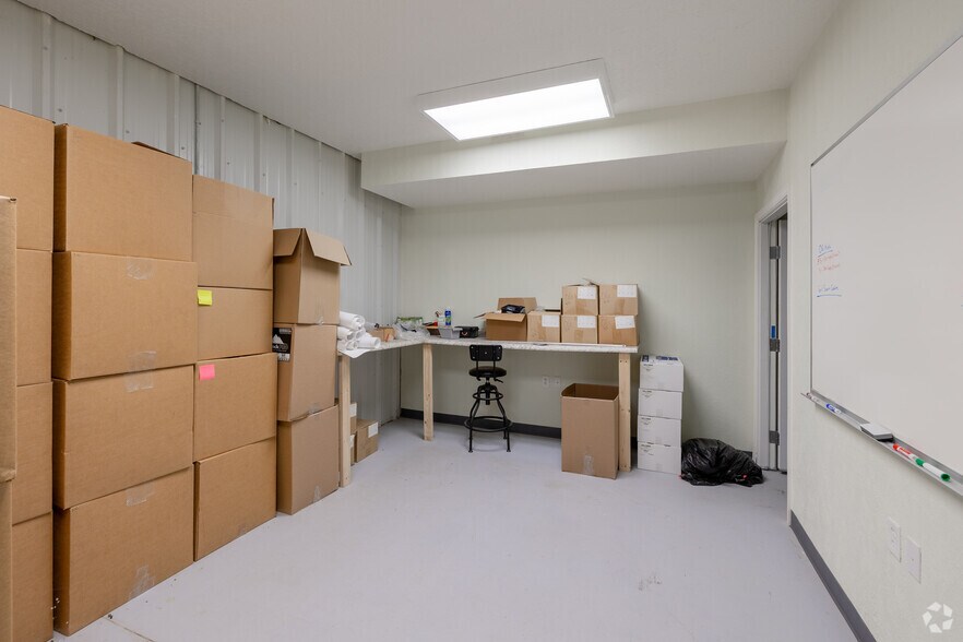 More Photos Of 5018 W Graneros Rd, Colorado City Industrial For Sale