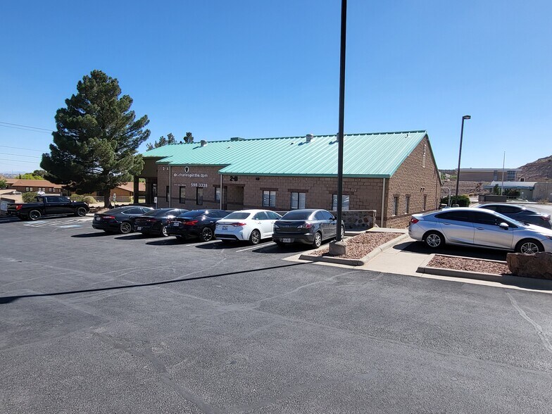 More Photos Of 1225 E Cliff Dr, El Paso Medical For Lease