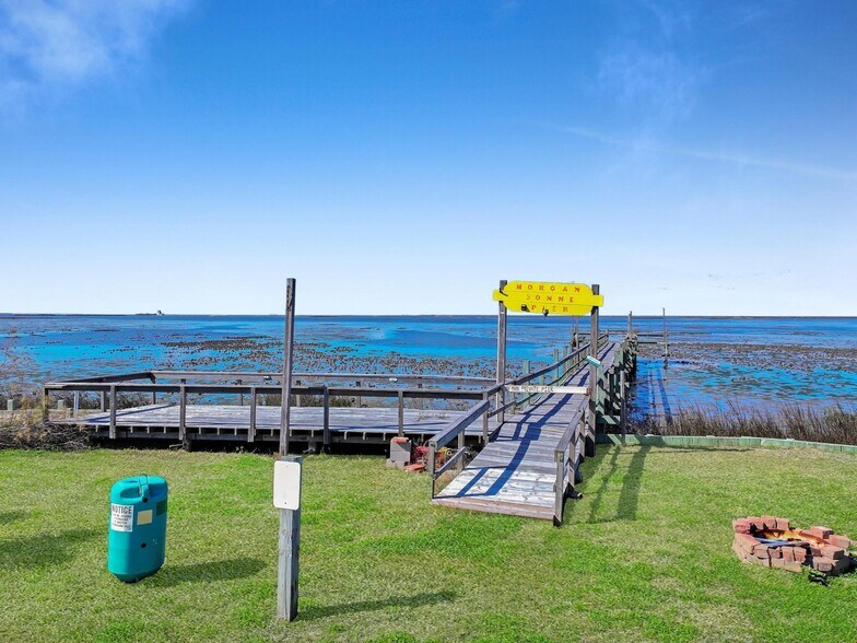More Photos Of 1067 Seagull St, Gilchrist Land For Sale