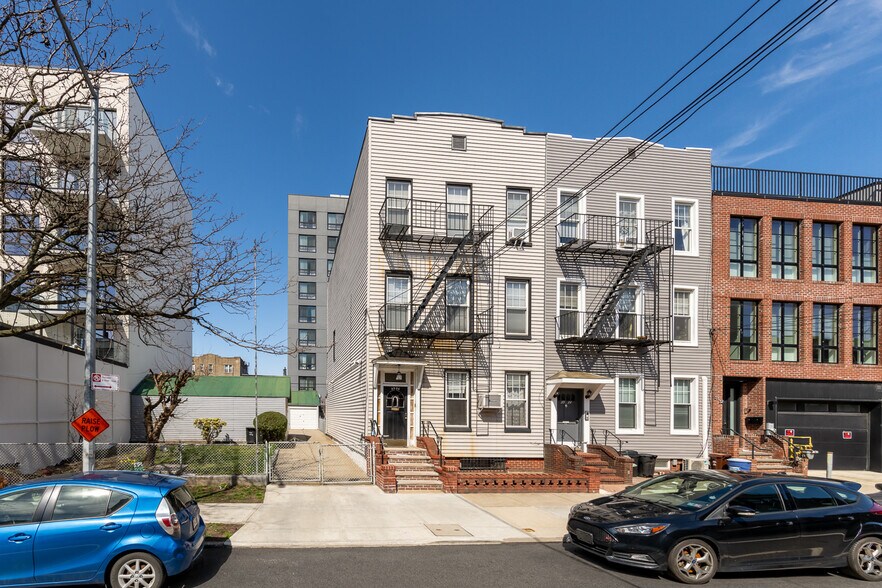 More Photos Of 3936 28th St, Long Island City Apartments For Sale