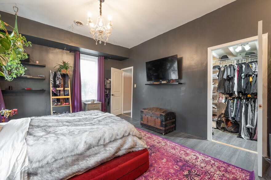 More Photos Of 2200 E Main St, Richmond Storefront Retail Residential For Sale