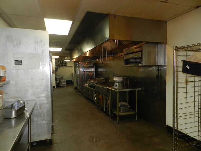 More Photos Of 309 E Main St, Carbondale Restaurant For Sale