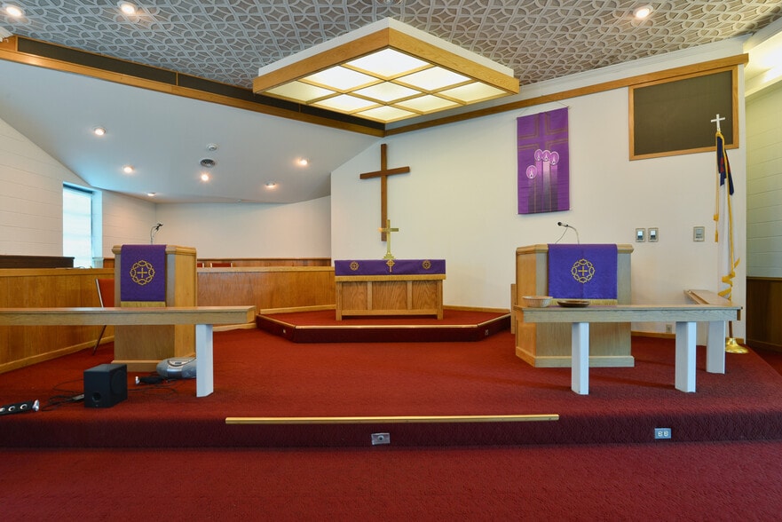 More Photos Of 1219 Second St, Radford Religious Facility For Sale