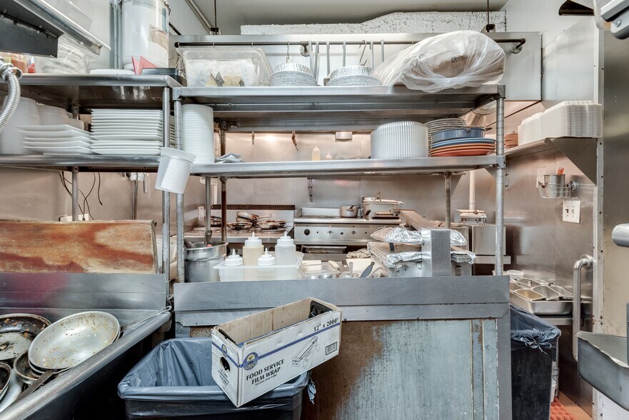 More Photos Of 272 Smith St, Brooklyn Apartments For Sale