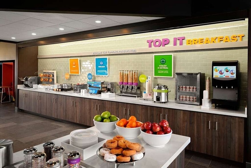 More Photos Of 1003 Landmark Blvd, Tupelo Hotel For Sale