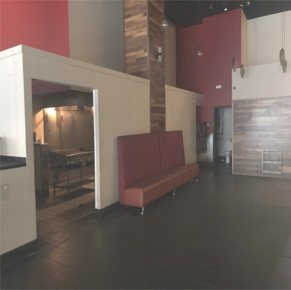 More Photos Of 1 S Broad St, Philadelphia Office For Lease