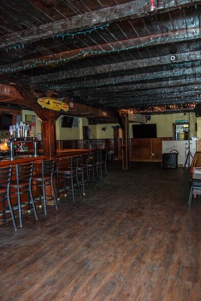 More Photos Of 18 Nelson Ave, Staten Island Restaurant For Sale