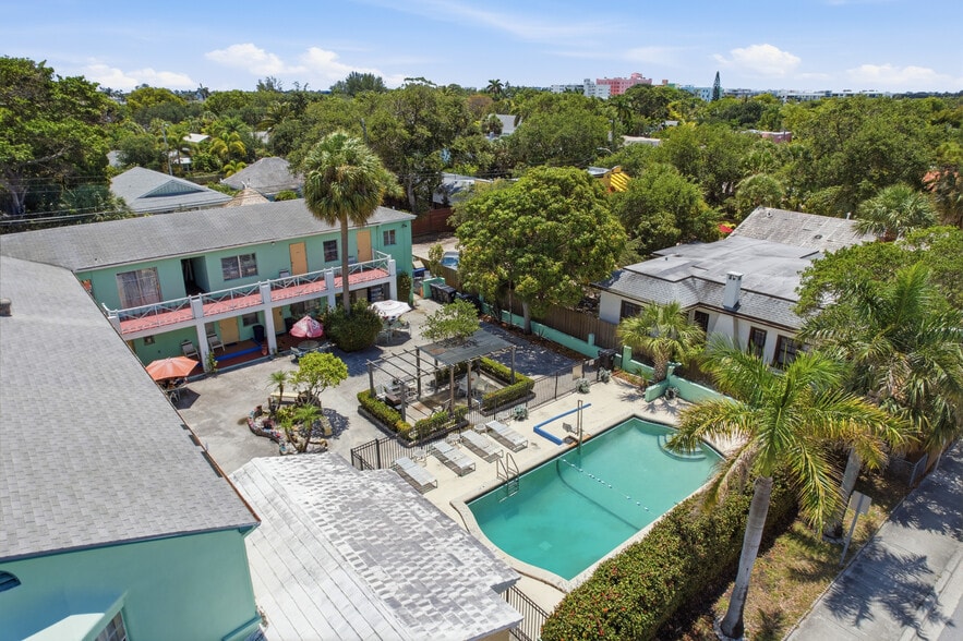 More Photos Of 320 N Federal Hwy, Lake Worth Hotel For Sale