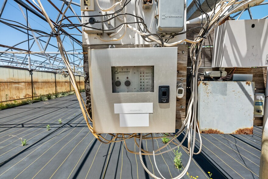 More Photos Of 17905 US Highway 69 N, Lindale Refrigeration Cold Storage For Sale