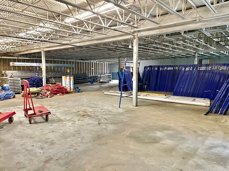 More Photos Of 73 River St, Bridgeport Manufacturing For Lease