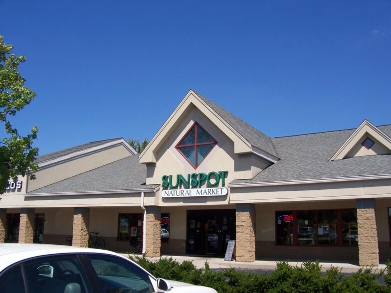 More Photos Of 500 Sagamore Pky W, West Lafayette Storefront Retail Office For Lease