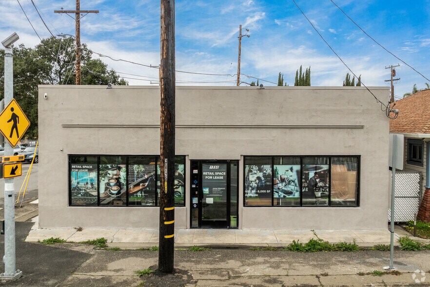 Primary Photo Of 1558 A St, Castro Valley Freestanding For Sale