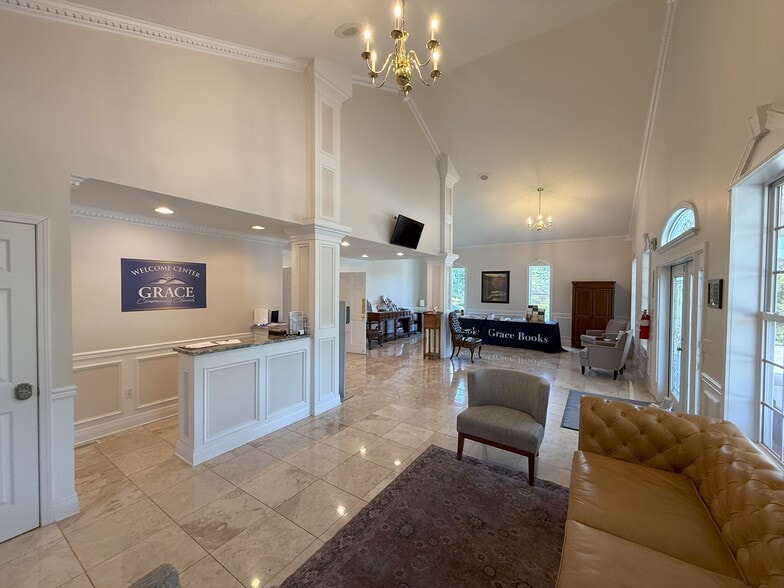 More Photos Of 438 W Race St, Kingston Religious Facility For Sale