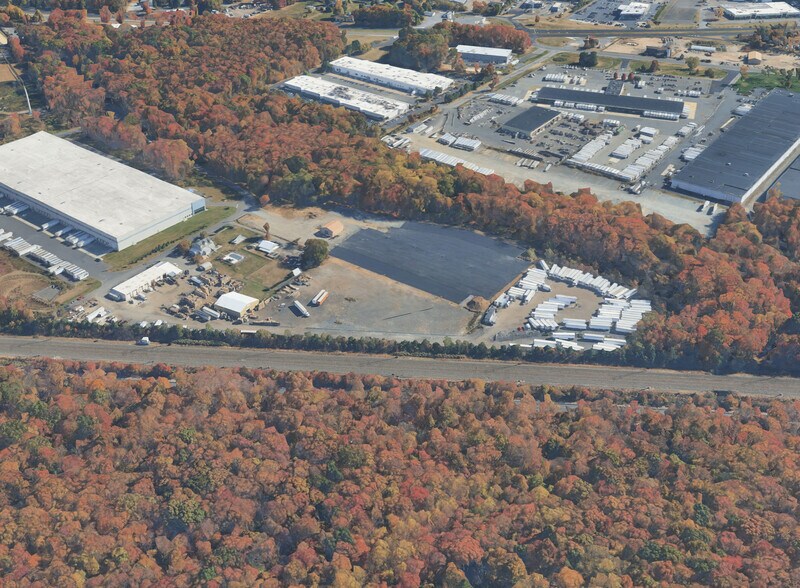 More Photos Of 451 Black Horse Ln, North Brunswick Service For Lease