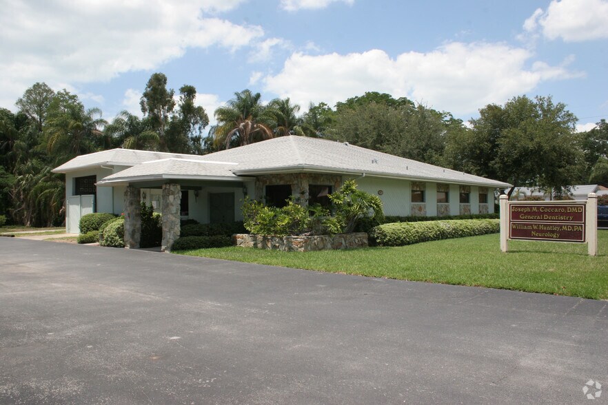 Primary Photo Of 1330 Pinehurst Rd, Dunedin Office For Lease