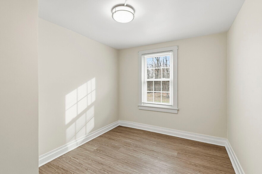 More Photos Of 1100 Calvary Rd, Churchville Flex For Lease