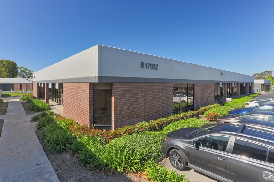 Primary Photo Of 17932 Sky Park Cir, Irvine Light Manufacturing For Lease