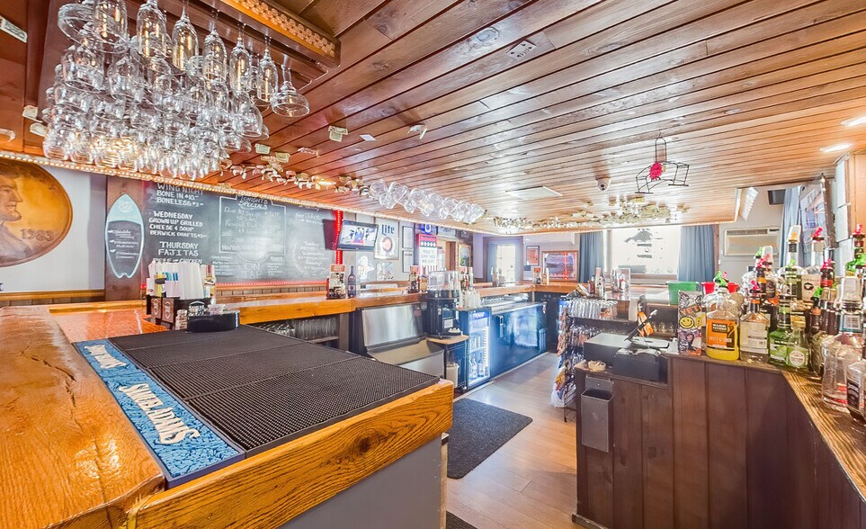 More Photos Of 184 Jamison City Rd, Benton Restaurant For Sale