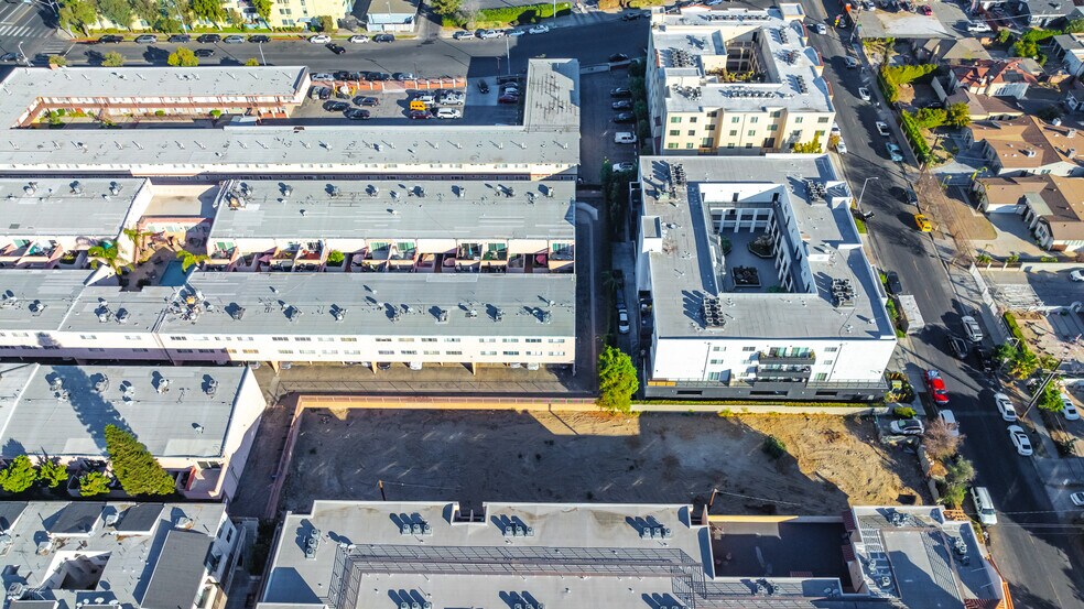 More Photos Of 7911 Ventura Canyon Ave, Panorama City Land For Sale