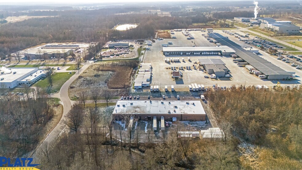 More Photos Of 12480 Debartolo Dr, North Jackson Warehouse For Lease