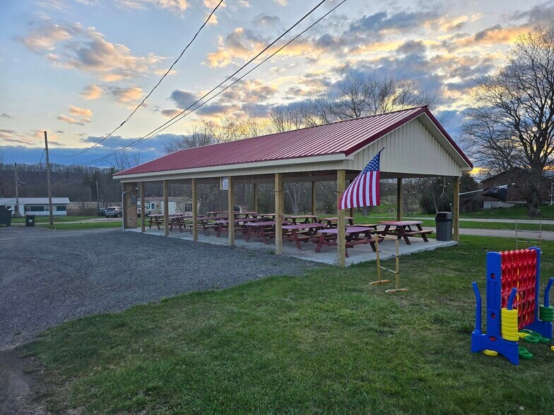 More Photos Of 6093 NY-5 Hwy, Palatine Bridge Restaurant For Sale