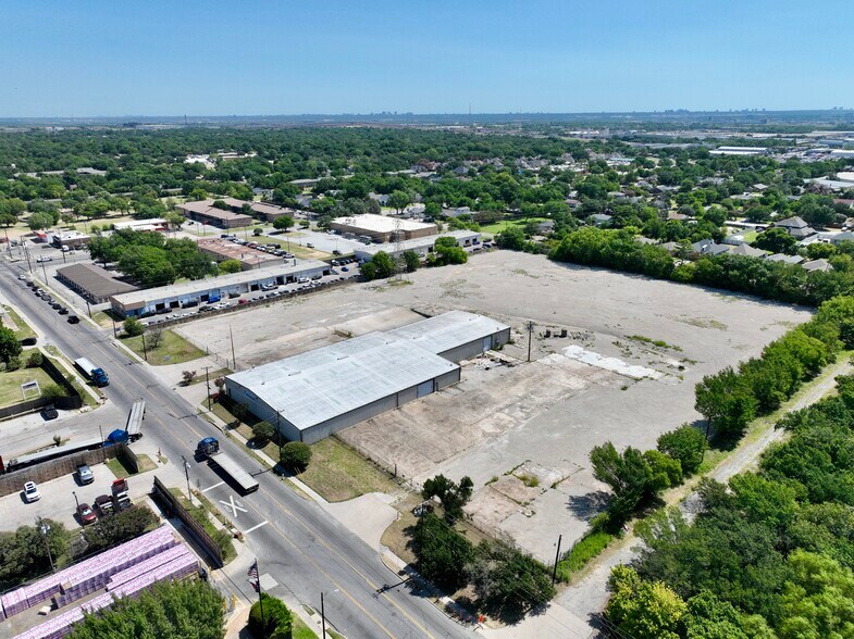 More Photos Of 324 N Nursery Rd, Irving Warehouse For Sale