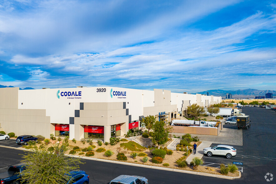 Primary Photo Of 3920 W Sunset Rd, Las Vegas Warehouse For Lease