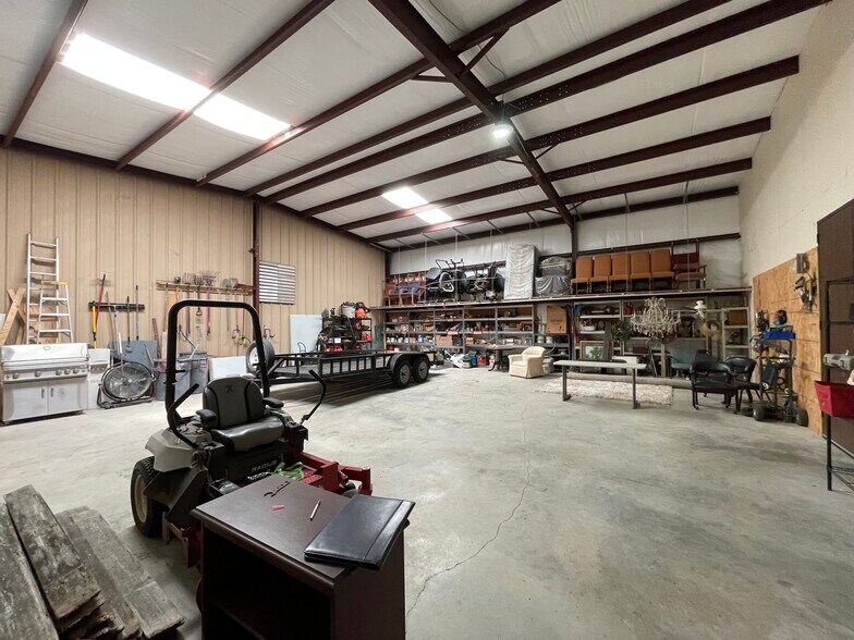 More Photos Of 19650 Ramblewood Dr, Humble Distribution For Sale