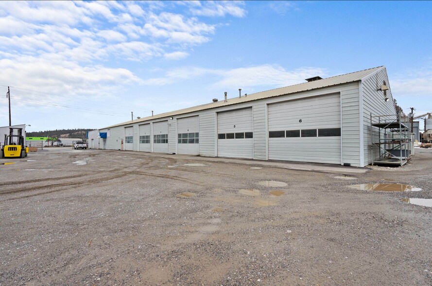 More Photos Of 4620 E Trent Ave, Spokane Service For Sale