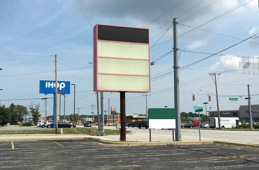 More Photos Of 5172-5184 Franklin St, Michigan City Unknown For Lease