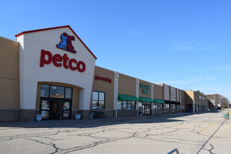 More Photos Of , Pekin Land For Sale