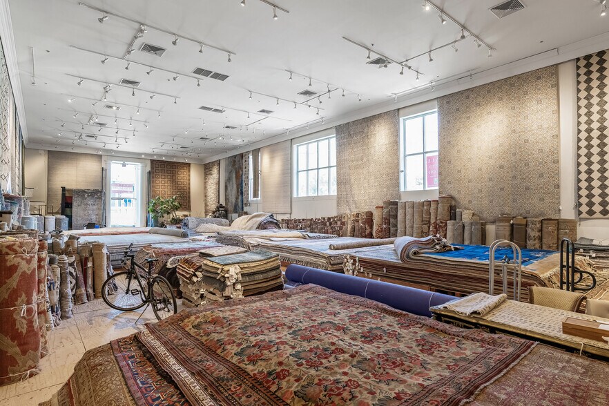 More Photos Of 135 Vermont St, San Francisco Freestanding For Lease