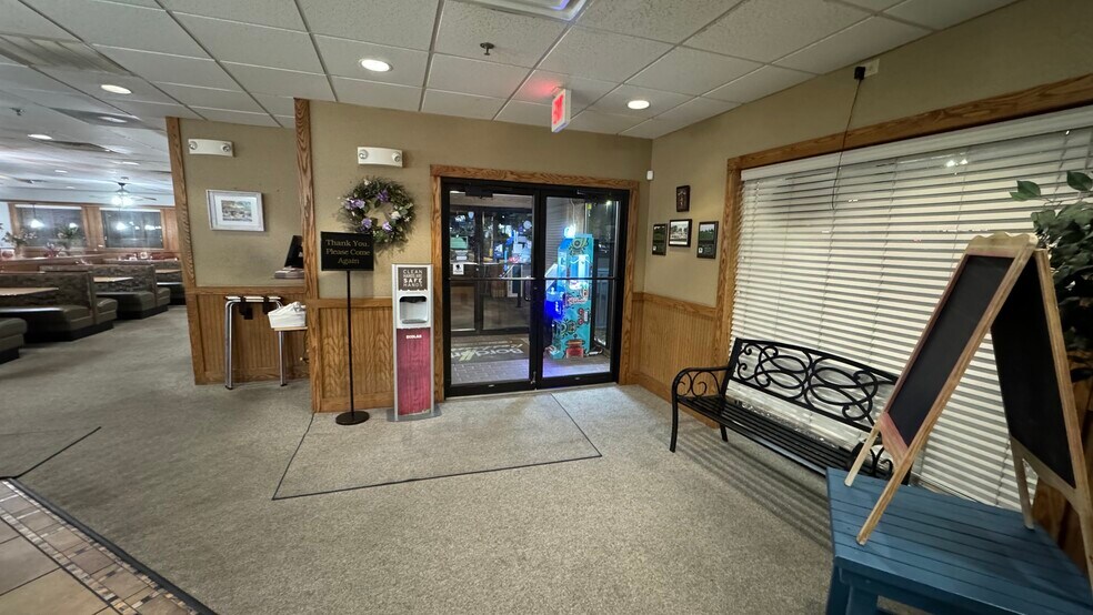 More Photos Of 1015 Club Ave, Bethlehem Unknown For Lease