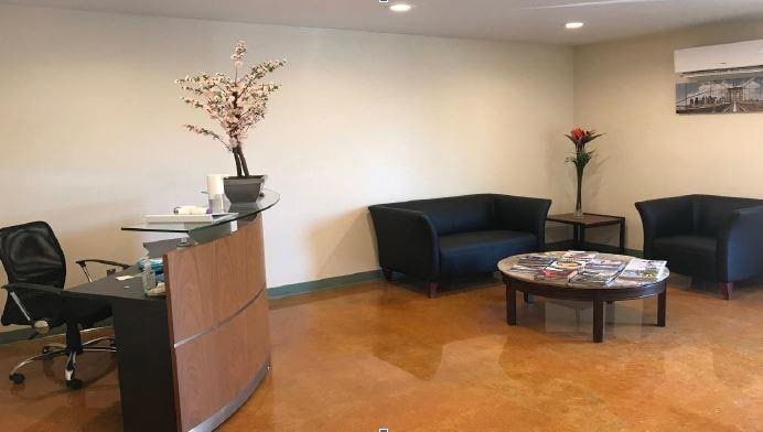 More Photos Of 403 Kraft St, San Antonio Manufacturing For Lease