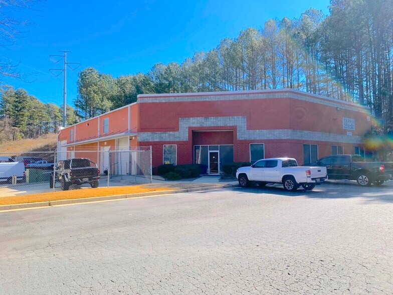 More Photos Of 3110 Moon Station Rd NW, Kennesaw Distribution For Lease
