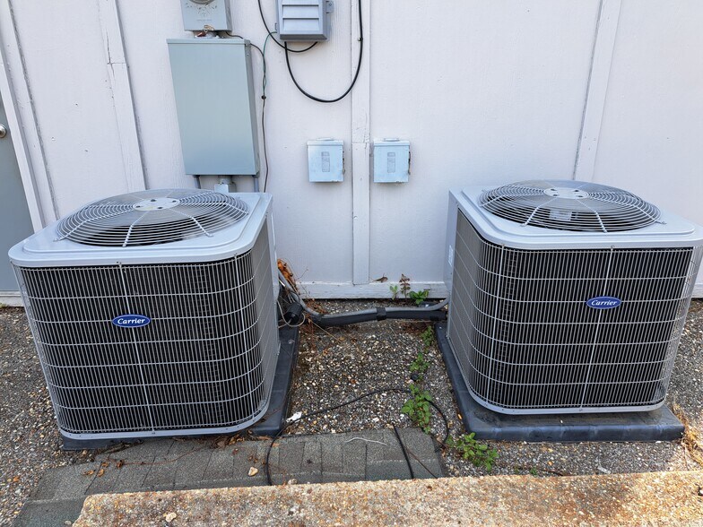 More Photos Of 220 W Front St, Evergreen Freestanding For Sale