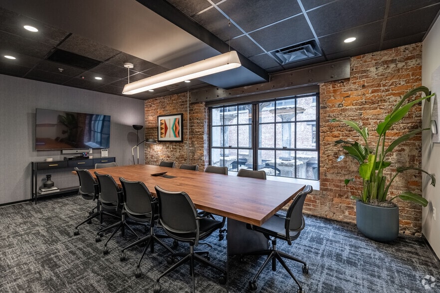 More Photos Of 1316 Adams St, Nashville Coworking Space