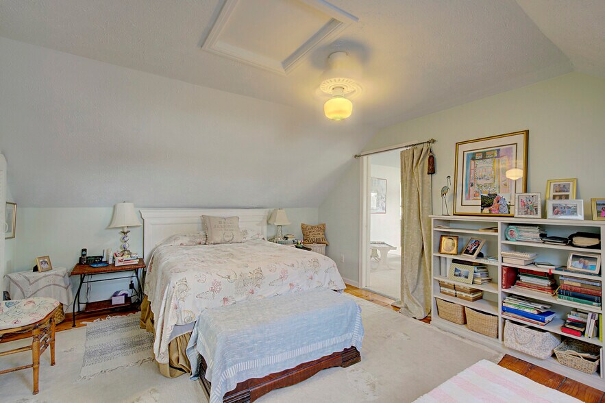 More Photos Of 989 Smith Point Rd, Reedville Marina For Sale