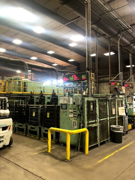 More Photos Of 520 N 8th St, Lake City Warehouse For Lease